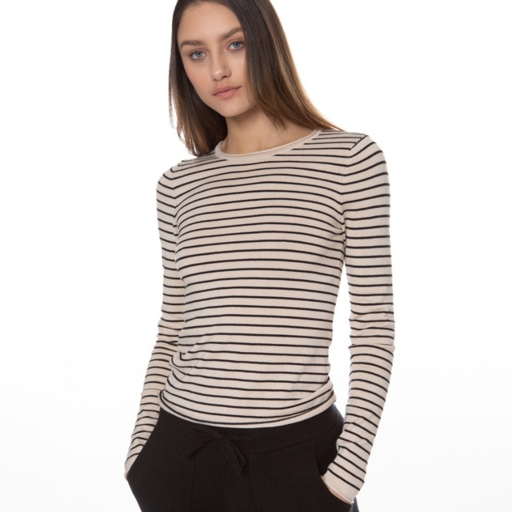 EllandEmm Women’s Black and Beige Classic Long‎ Sleeve